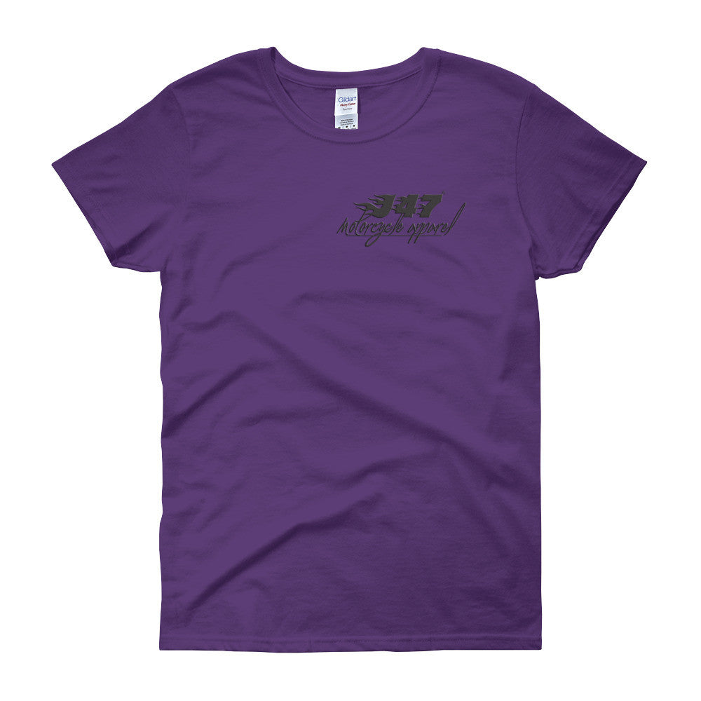 Women's short sleeve t-shirt